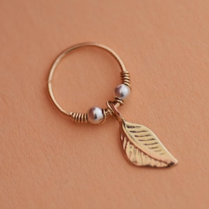 Cartilage Hoop, Gold Leaf Cartilage, Tiny Leaf Dangle Hoop Earring, Wire Wrapped Hoop Earring, Leaf Pearcieng, Second Hole Earring