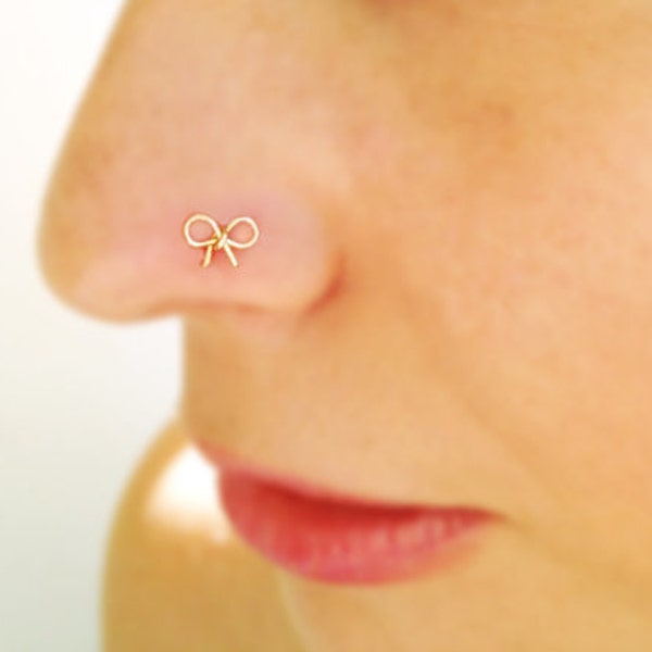 Nose earring, bow stud, silver nose earring, nose ring, gold tragus earring, silver bow earring, tiny nose earring, piercing, bow earrings