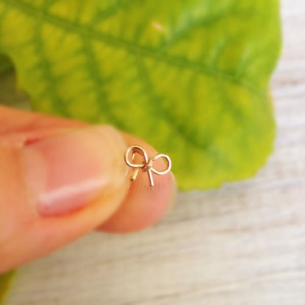 Gold Bow earring, silver bow earring, Nose earring, bow stud, silver nose earring, nose ring, tiny nose earring, piercing, bow earrings