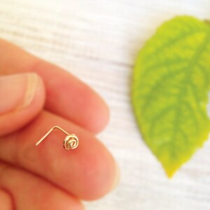 Gold ball nose ring, Nose Ring, Tragus, Cartilage Earring, Nose Ring Stud Gold Filled Handcrafted
