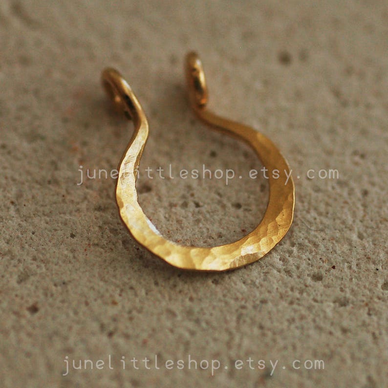 Fake Septum Ring, faux septum jewelry, fake septum hoop, faux septum ring, gold septum ring, septum hoop, septum jewelry, clip on septum 