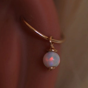 Boucle d'oreille de cartilage de calibre 24/22/20/18, petit cerceau en or avec pierres précieuses d'opale, boucles d'oreilles en cartilage doré, or 14 carats/argent rempli, petits cerceaux