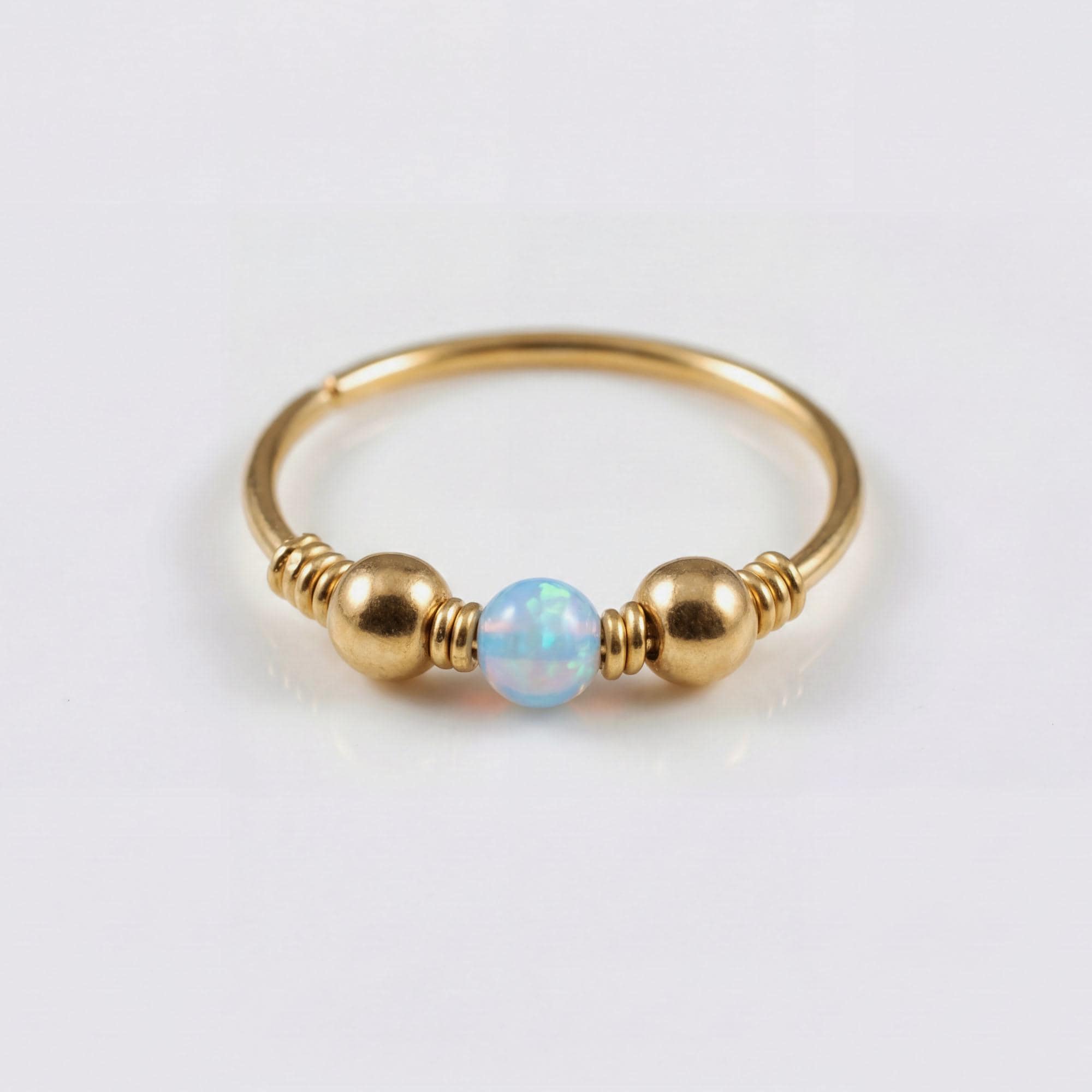 オパールフープピアス、ゴールドヘリックストラガスリング - Etsy 日本