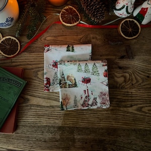 Christmas Table Cloth Napkins, set of 6 - Double Sided Holiday Napkins, Festive Santa Lunch Linens, Vintage Santa Decor, Ready to Gift