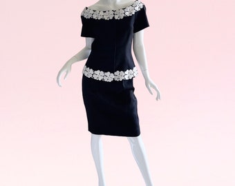 1980s Vintage Arnold Scaasi Skirt Suit Floral Embroidered Jacket Skirt Pencil Party Power Suit