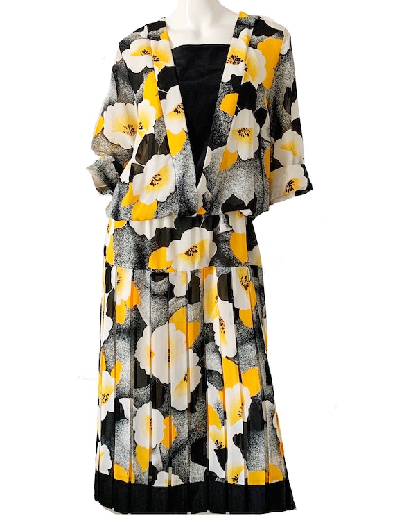 Vintage 80s Floral Lilies Dress / Zeeba New York P