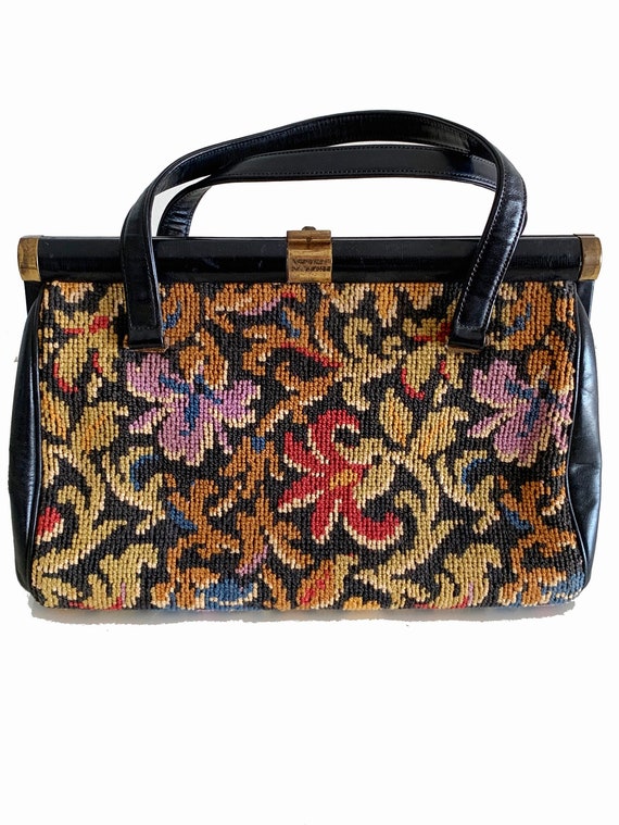 Vintage 50s Tapestry Needlepoint Purse / 1950s Cob