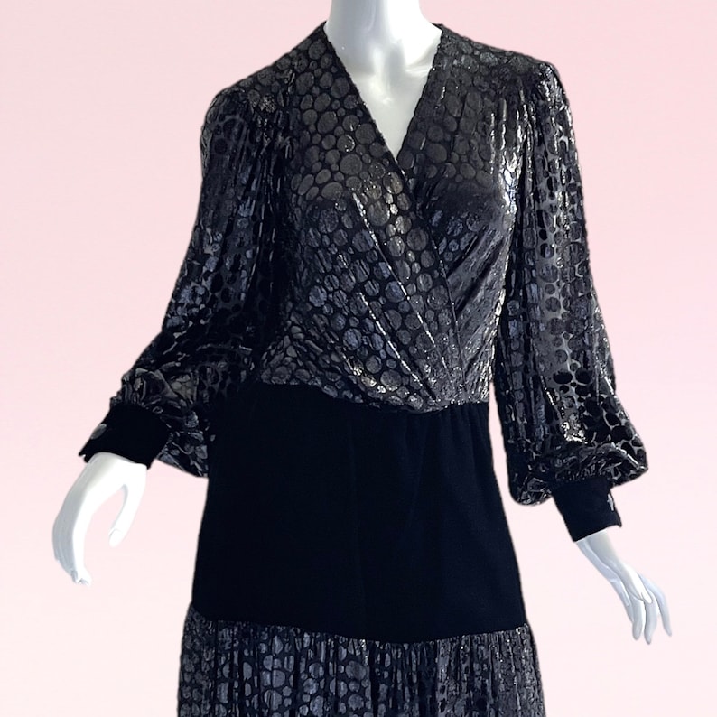 1970s Vintage Givenchy Nouvelle Boutique Dress, Silk Devore Metallic Sara Fredericks Glamour Party Evening image 3