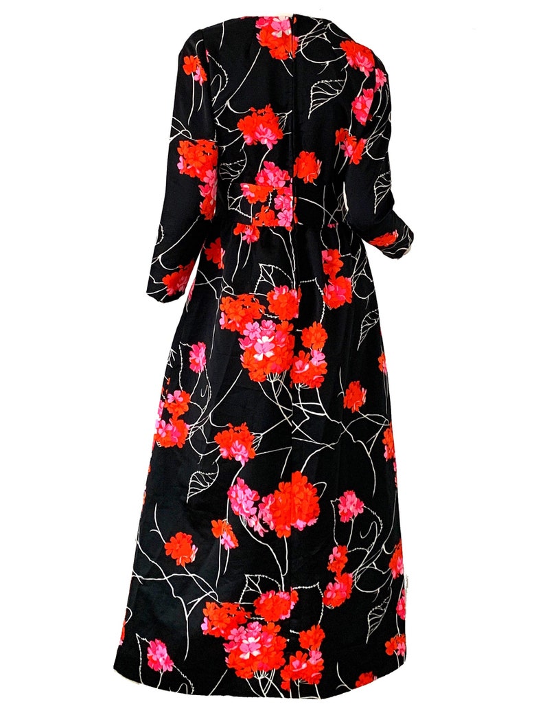 Vintage 1970s Hawaiian Psychedelic Maxi Dress Flower Hawaii Party Gown Small