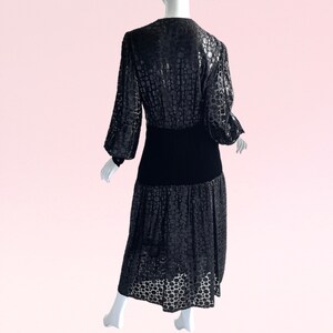 1970s Vintage Givenchy Nouvelle Boutique Dress, Silk Devore Metallic Sara Fredericks Glamour Party Evening image 4