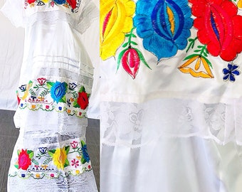 Mexican Oaxacan Dress Mexican Embroidered Wedding Lace Dress Vintage 70s Mexican Festival Dress