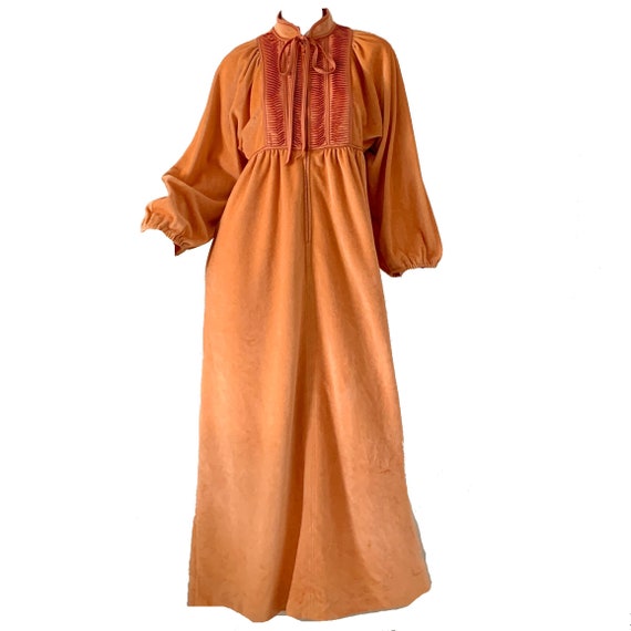 Vintage 70s Bill Tice Dress Kimono / Mod Velvet Ve