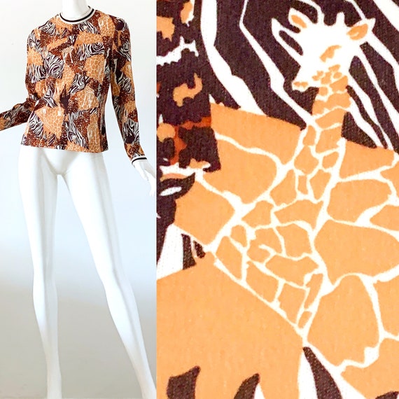 Vintage 70s Giraffe Blouse Novelty Print Top 1970s
