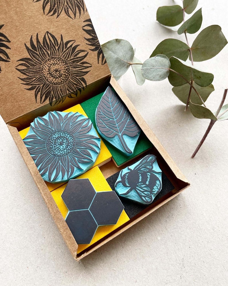 Sunflower and bee rubber stamp gift set. Hand carved rubber stamp Spring gift set image 1