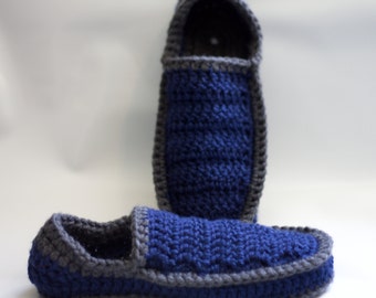 house men's slippers crocheted knitted