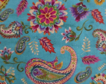 Quilting Fabric in Turquoise Floral