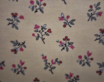 Floral Quilting Fabric: Andover Flowery Line, Beige Cotton