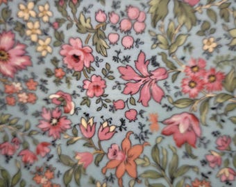 Floral Quilting Fabric: Andover Flowery Line, Light Blue Cotton