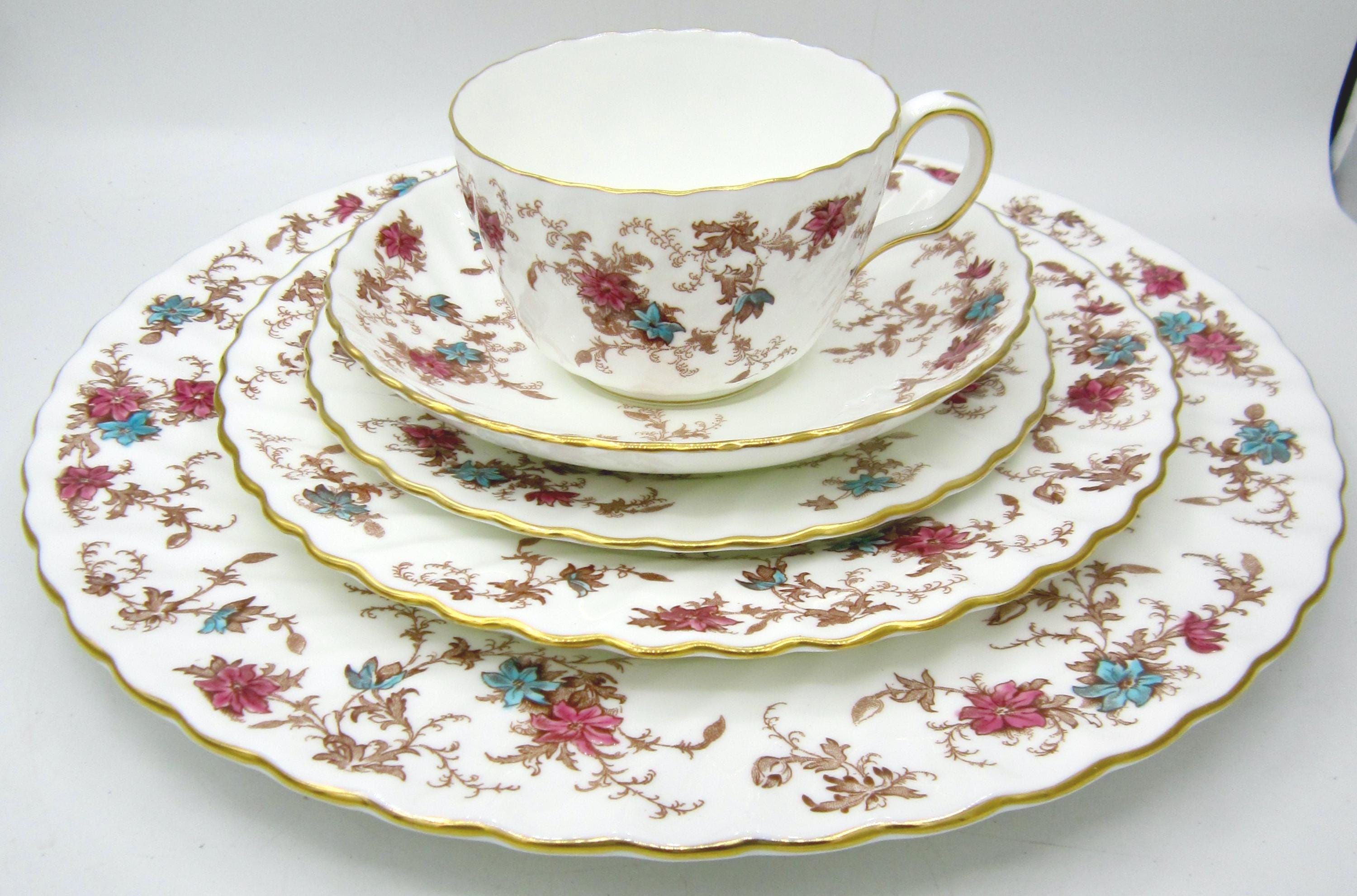 Minton Ancestral (S376) Bone China 5 Piece Place Setting - England