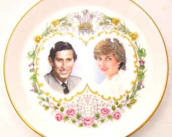 1981年 チャールズ皇太子の結婚式 ダイアナ妃 王冠 コイン イギリス