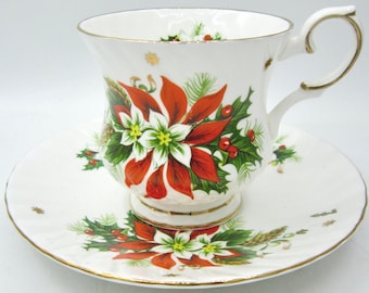 Elizabethan Noel Bone China Teacup and Saucer - Christmas Poinsettia - England
