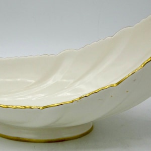 Carlton Ware Elfenbein Akanthus Blatt Oval Schüssel (10,5 In.) - England