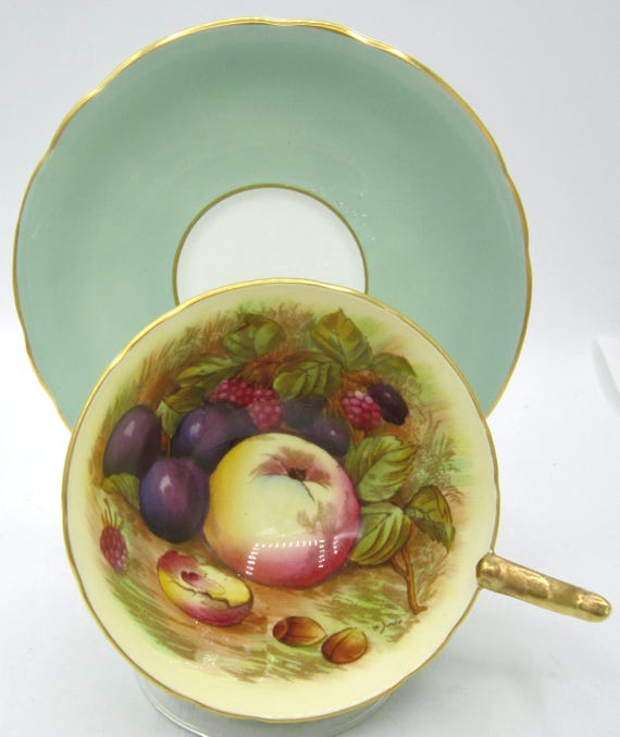Aynsley Fruit Sage Green Bone China Teacup and Saucer (439) - D