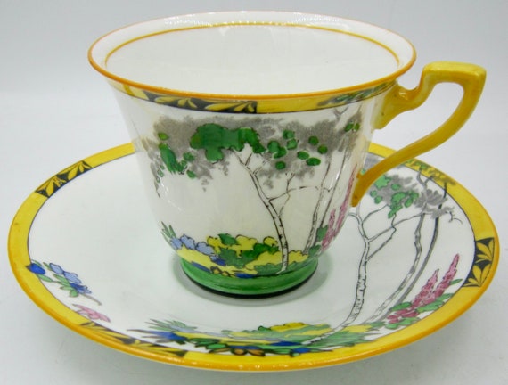 Adderley BONE CHINA ティーカップ・皿セット　ヴィンテージ Adderley Ware Silver Birch Bone China Teacup and Saucer (yellow