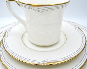 Noritake Golden Cove (7719) 5 Piece Dinner Place Setting - Japan