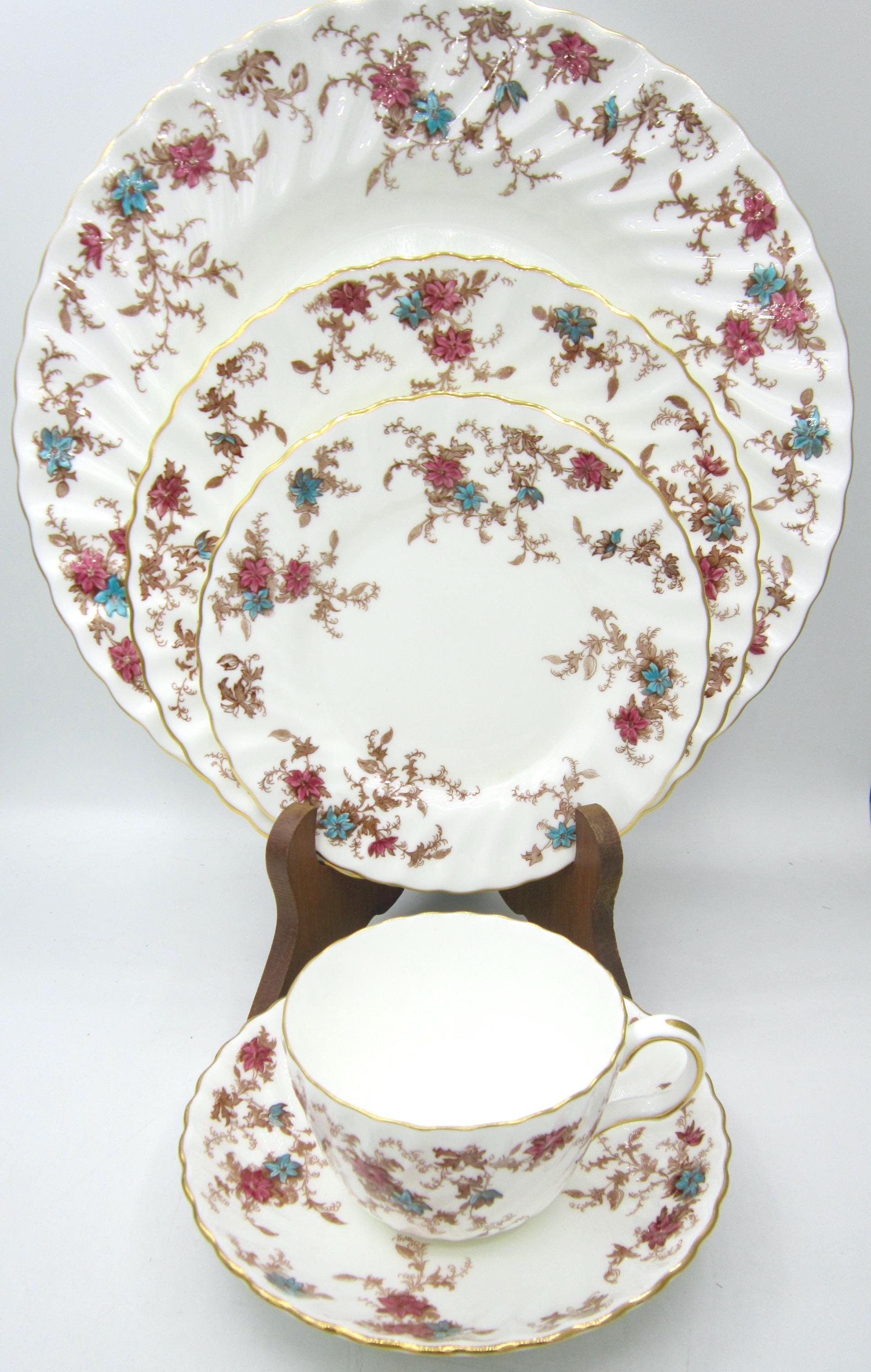 Minton Ancestral (S376) Bone China 5 Piece Place Setting - England