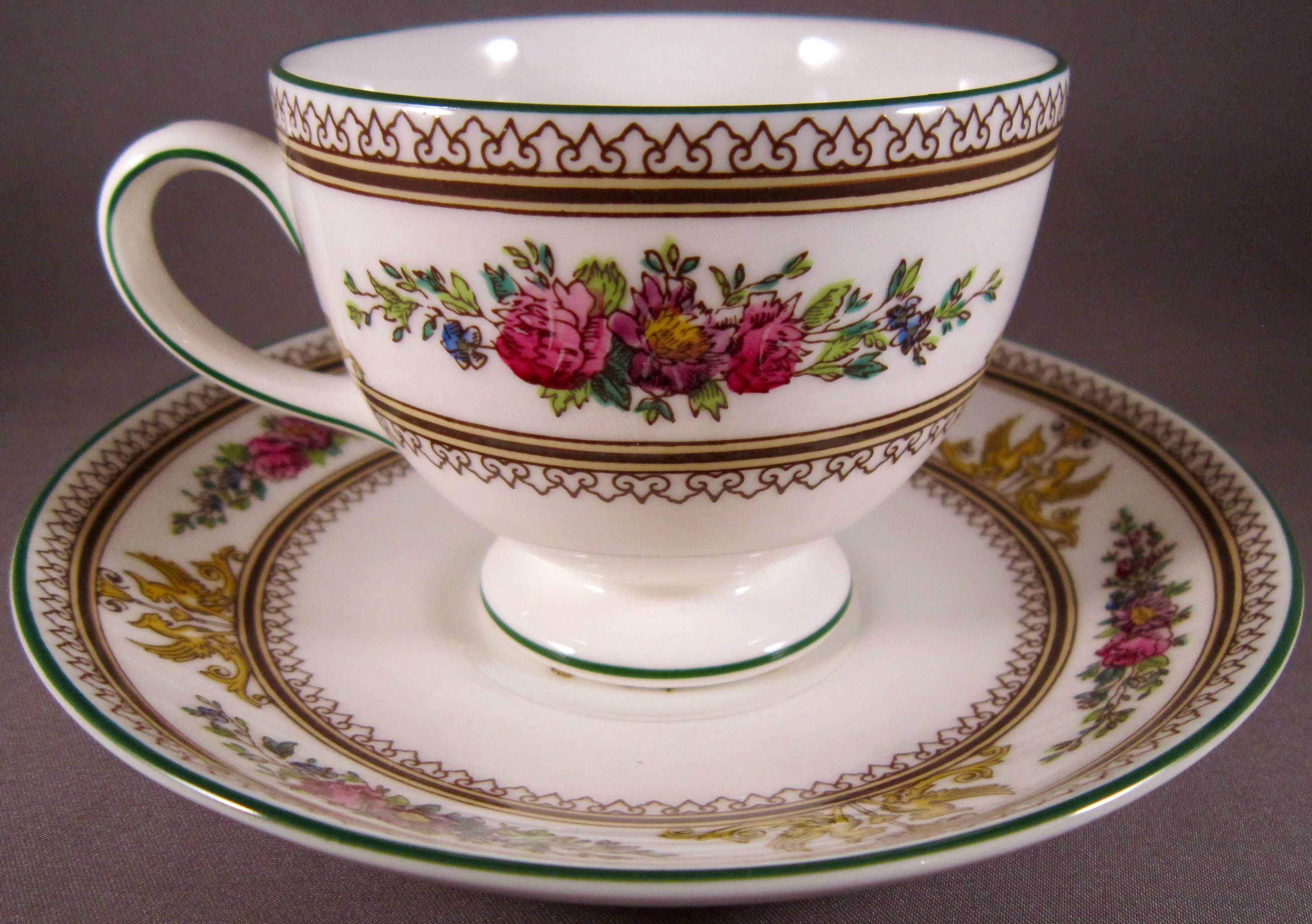 Wedgwood Columbia White (green Trim) Bone China Tea Cup & Saucer 