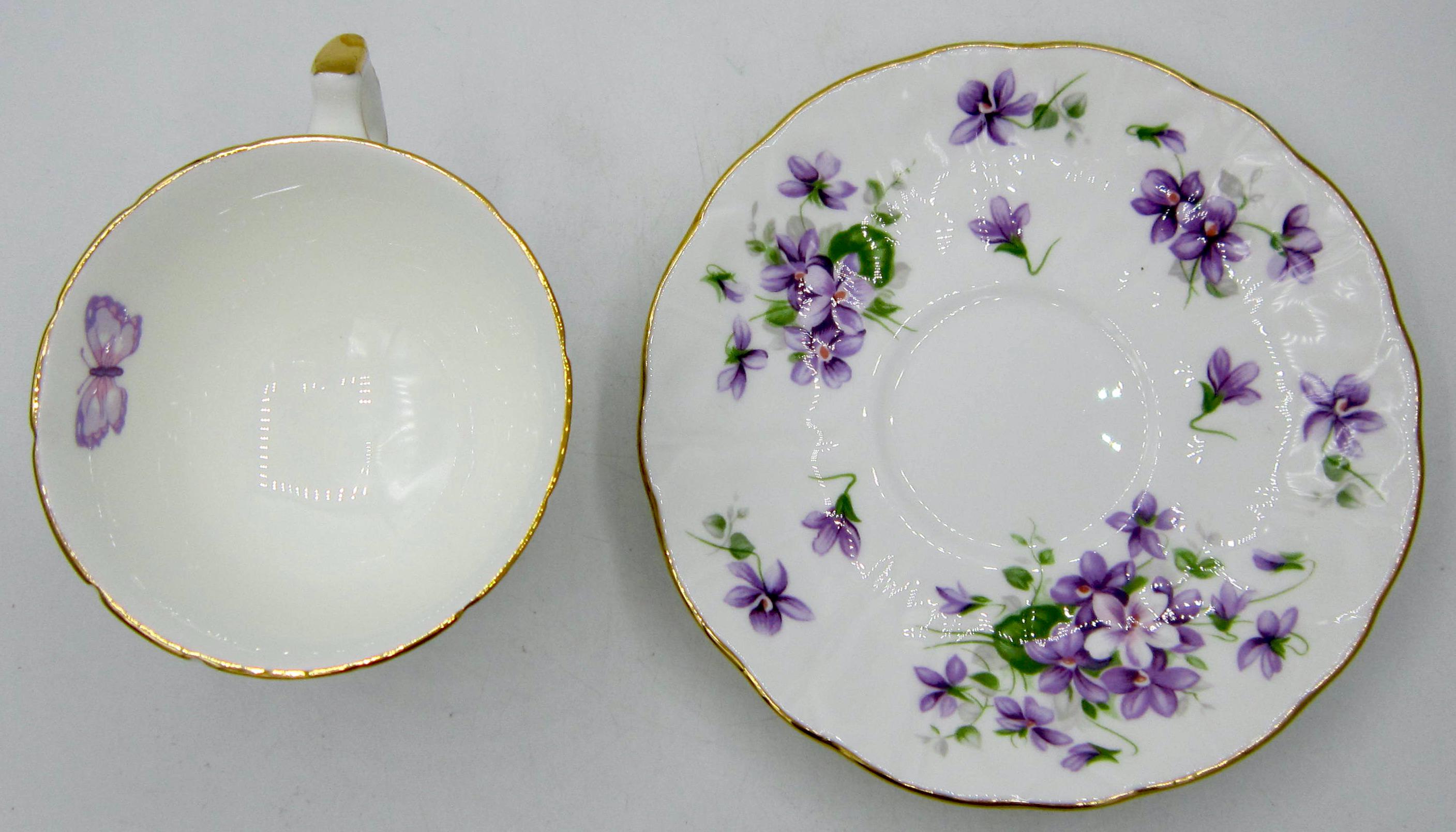 AYNSLEY English violet  陶器 Aynsley Wild Violets Bone China Tea Cup and Saucer - England - Etsy