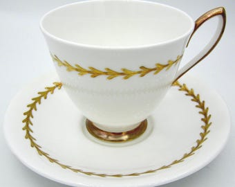 Royal Albert Bone China Teacup and Saucer - Gold Laurels - England