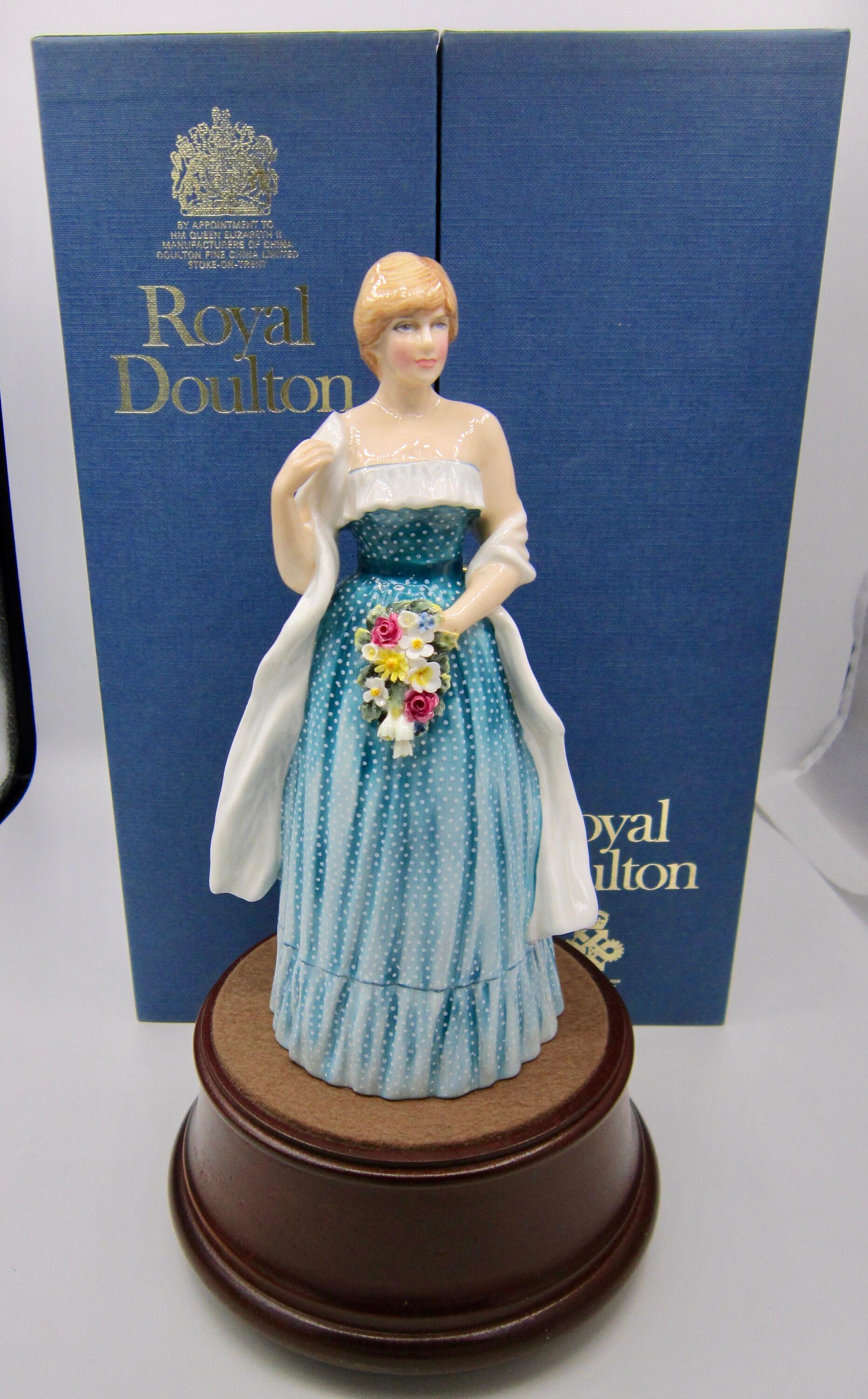 Royal Doulton Lady Diana Spencer Ltd. Ed. Figurine (HN2885) - 7.75