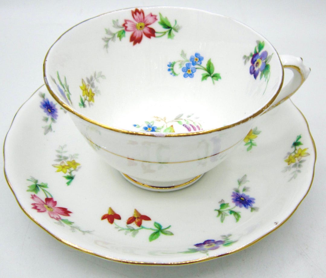 Tuscan Bouquet Bone China Tea Cup and Saucer (C7200 Flowers