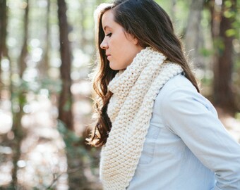 Chunky Knit Cowl Scarf: Oversized Wool Blend Neck Warmer