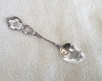 Details about   Savoy by Paye and Baker Sterling Silver Sugar Spoon with Lily Pad in Bowl 5 1/2" 