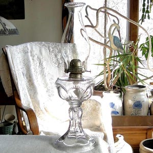Antique Oil Lamp in Large Eyebrow Pattern-Vintage 1890&#39;s-Queen Anne No 2 Burner-with Vintage Chimney-Slight Amethyst Tint-Ready to Use
