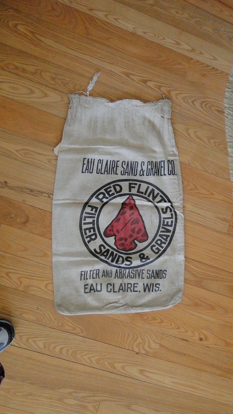 Red Flint Filter Sands Gravel Sack-Bag-Vintage 1940s-Eau Claire, WI-Indian Arrowhead Graphics bild 1