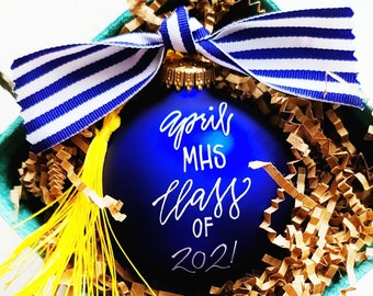 Personalized Graduation Ornaments, 2024 grad ornament, personalized graduation gift, gifts for college graduate, high school graduation gift