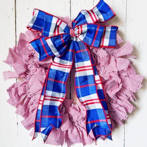 Patriotic Farmhouse Wreath: Handmade Made in USA-Inspired Entryway Decoration for Home & Holiday