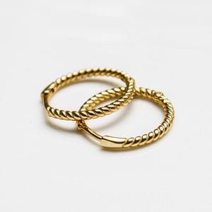 Delicate Earrings Gold * Small Tire Earrings * Earring Gold * Gold Earrings * Gold Creole *Sterling Silver * Gift