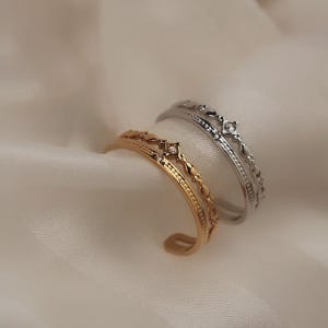 Verstellbarer Kronen Ring Gold oder Silber - Zirkonia Ring minimalistisch - Feiner Stapelring - Geschenk für sie - Boho Schmuck - wasserfest