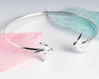 Swallow Bangle Sterling Silver, Rose Gold, Swallow Jewellery, Swallow Gold Bracelet, Personalised Gift, Delicate Bird Bangle, Dainty Bangle
