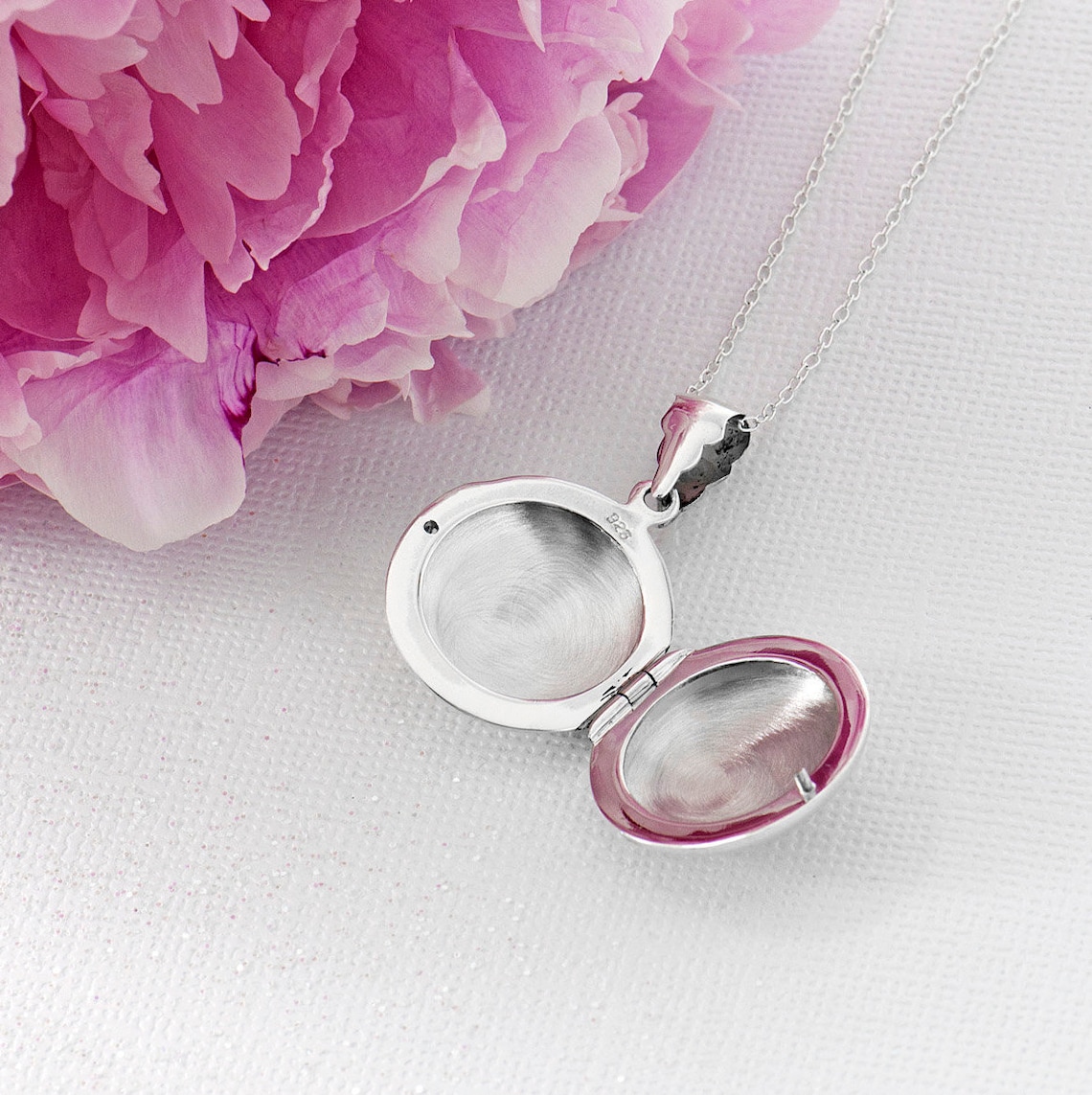 Name Locket Silver Personalised Silver Locket Round Locket Etsy