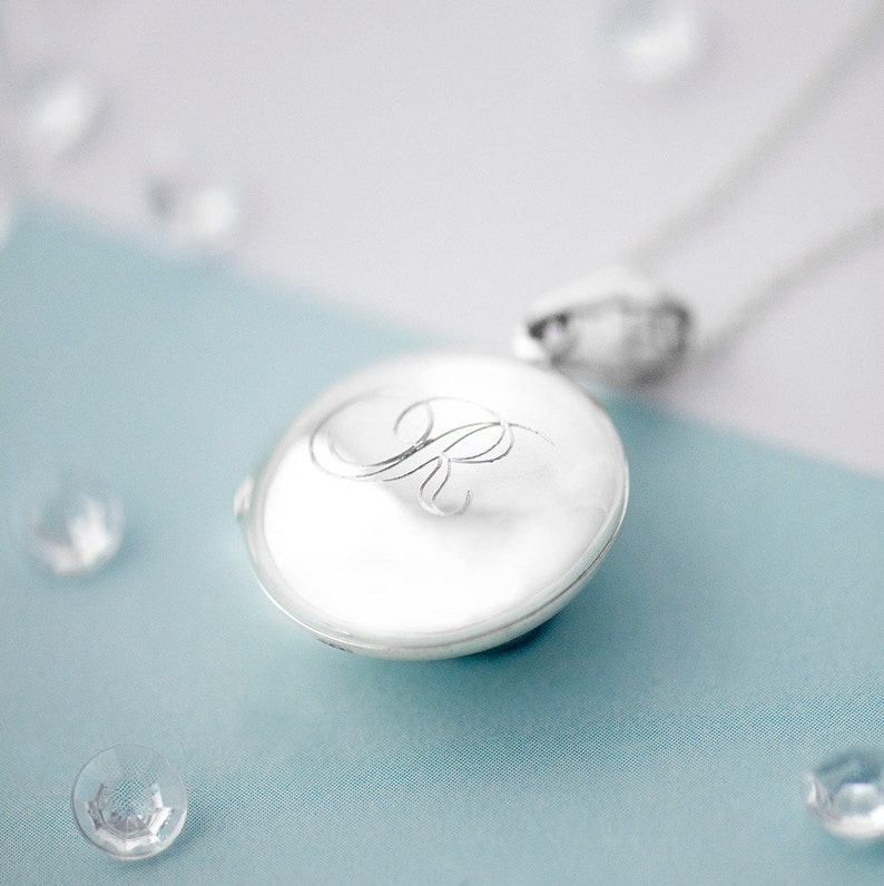 Silver name locket Clearance