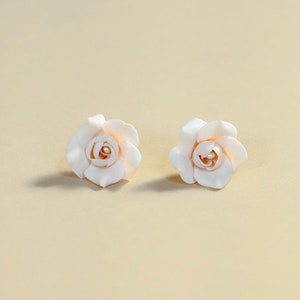 Rosa | Bridal Stud Earrings, Stud Earrings, Floral Earrings, Garden Earrings, Flower Earrings, JONIDA RIPANI - Made In Italy
