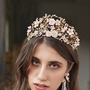 Capri Bridal Crown, Flower Tiara, Statement Tiara, Gold Crown, Floral Tiara, JONIDA RIPANI Made in Italy image 1