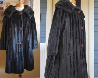 1950s witchy faux fur black coat big fur coats • size medium/large