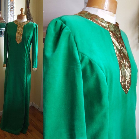 1960s green velvet maxi dress size s/m - image 1